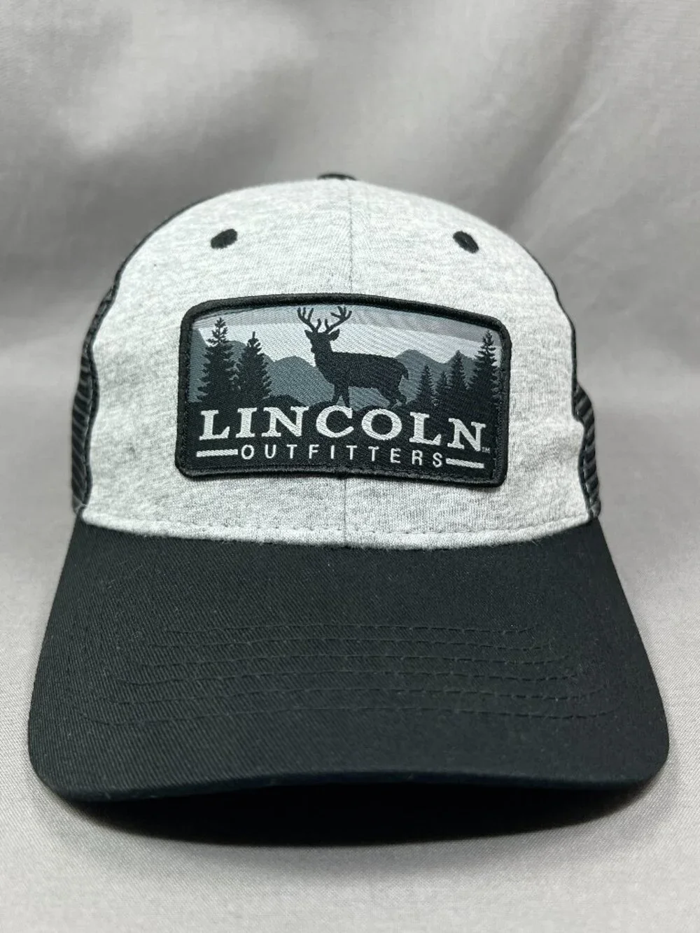 Lincoln Outfitters Snapback Hat Black Gray Deer Hunting Trucker Mesh Mens Cap